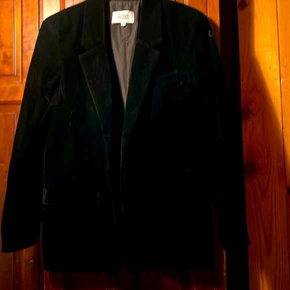 Steve Madden Jackets & Blazers - STEVE MADDEN BB DAKOTA NWOT BLACK VELVET JACKET SIZE L